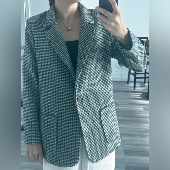 Blazer. Very warm and beautiful. France - Picture 9 of 13